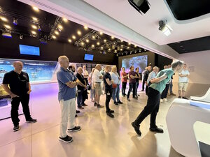 Der Showroom von Airbus hat viel zu bieten und versetzte die Besucher ins Stauen. Copyright: Dr. Harald Schreckenberger 